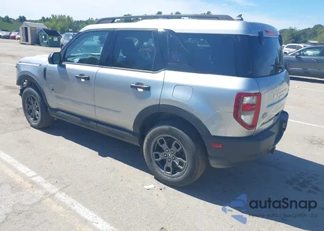 2021 Ford Bronco Sport Big Bend z USA, uszkodzony, nr VIN 3FMCR9B68MRB21918